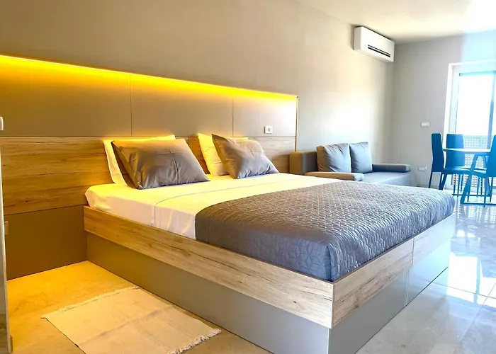 Rooms And Apartments Lisjak